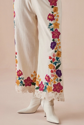Pants Banner Image